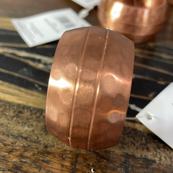 8 copper napkin rings - 4 of each style hammered and wire. Never used - India - Picture 11 of 12